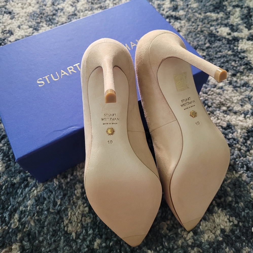 Brand New - Stuart Weitzman 95mm Adobe Suede Pumps (runs small, more like 8.5) - Picture 3 of 10